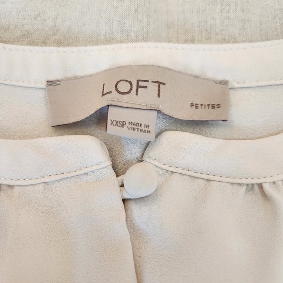 LOFT Sleeveless Cream-Colored Top - XXS Petite - Picture 3 of 13